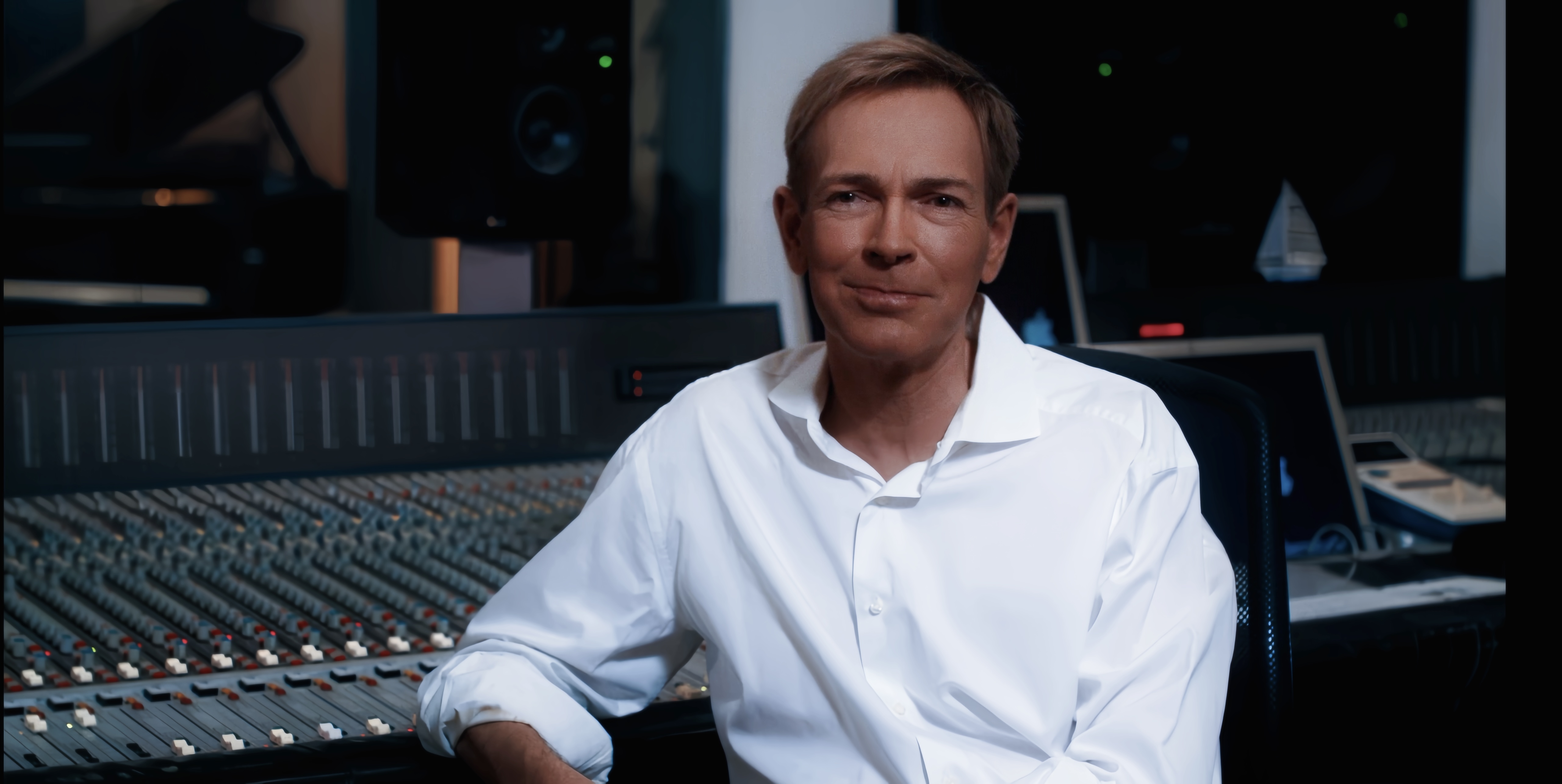 Kevin Forbes als Produzent am SSL-Mischpult